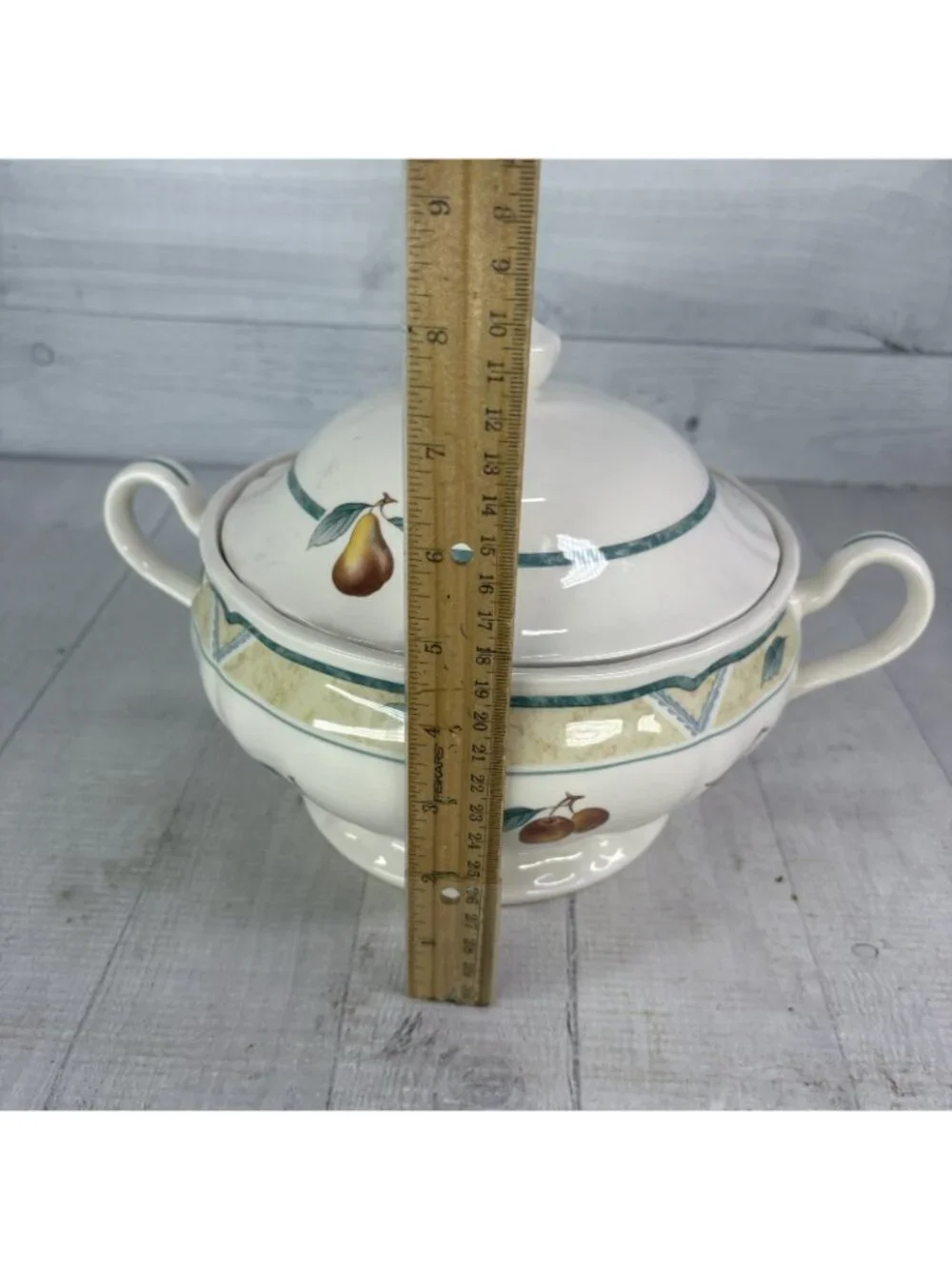 Noritake Homecraft ORCHARD SPRING Fruit Green Ireland Handle Cover Serving Bowl